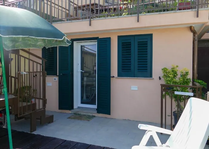 Francesca By Interhome Apartmán *