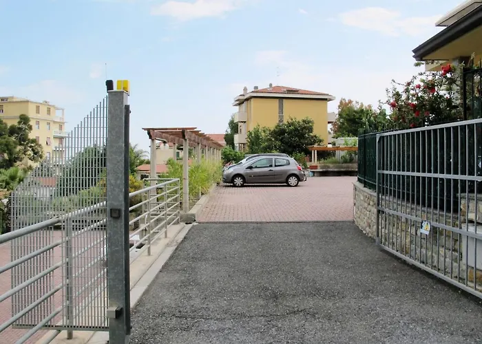 Francesca By Interhome *